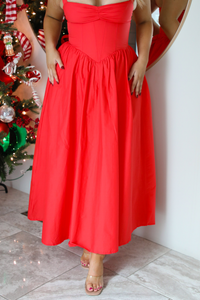 Deck The Halls Midi Dress: Red