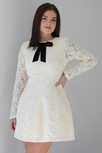 So Detailed Dress: Ivory/Black