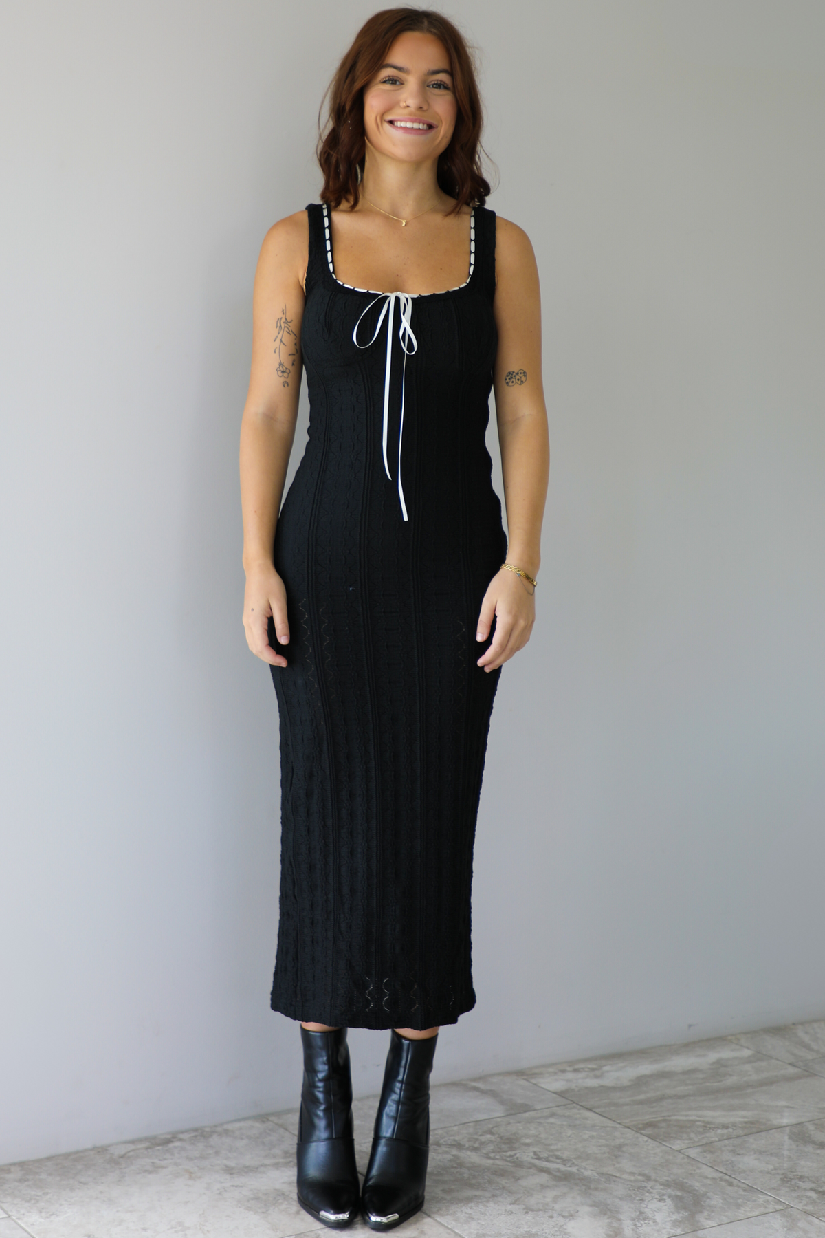 Let's Do It Midi Dress: Black/White