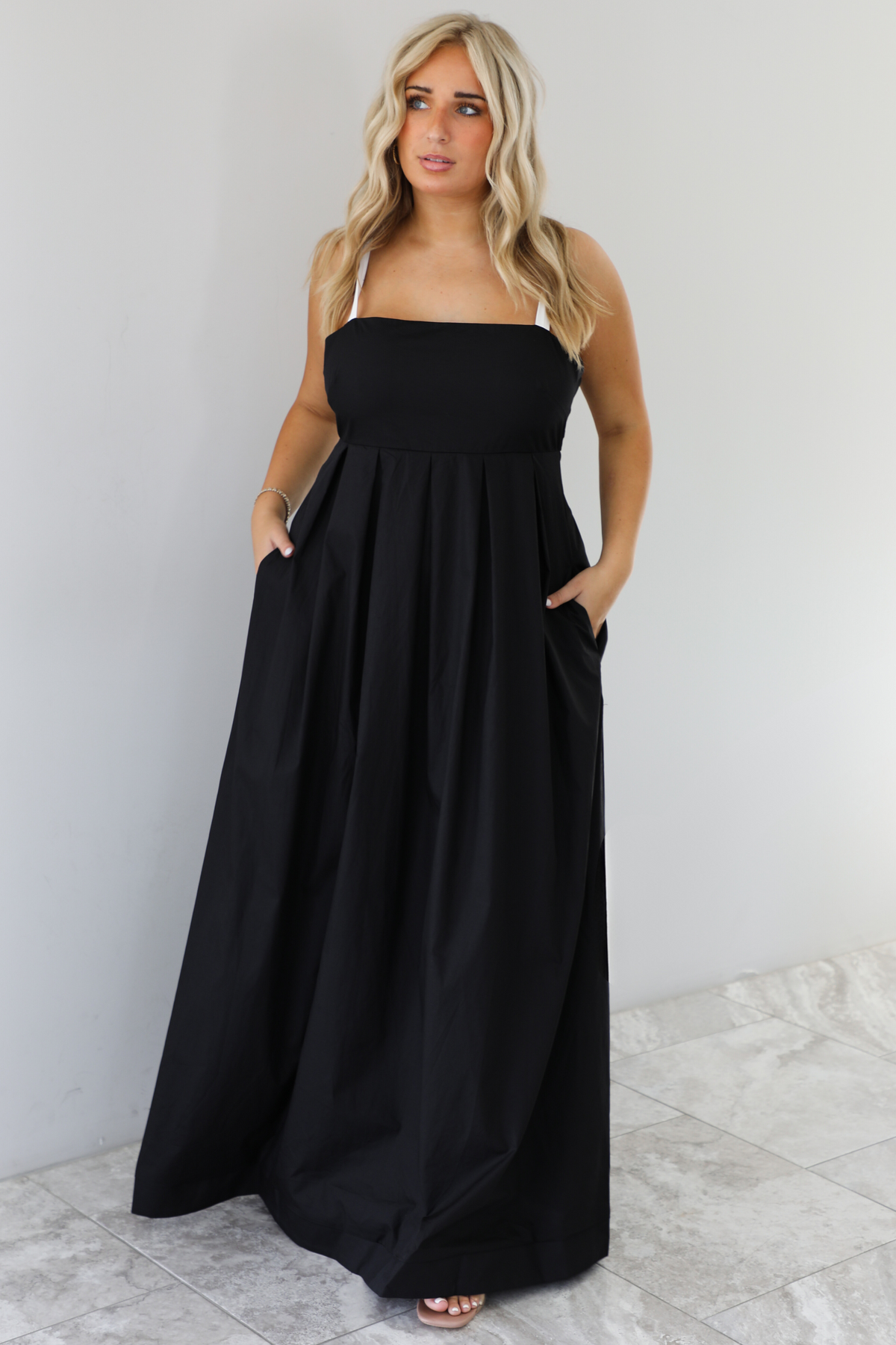 On The Way Maxi Dress: Black/White