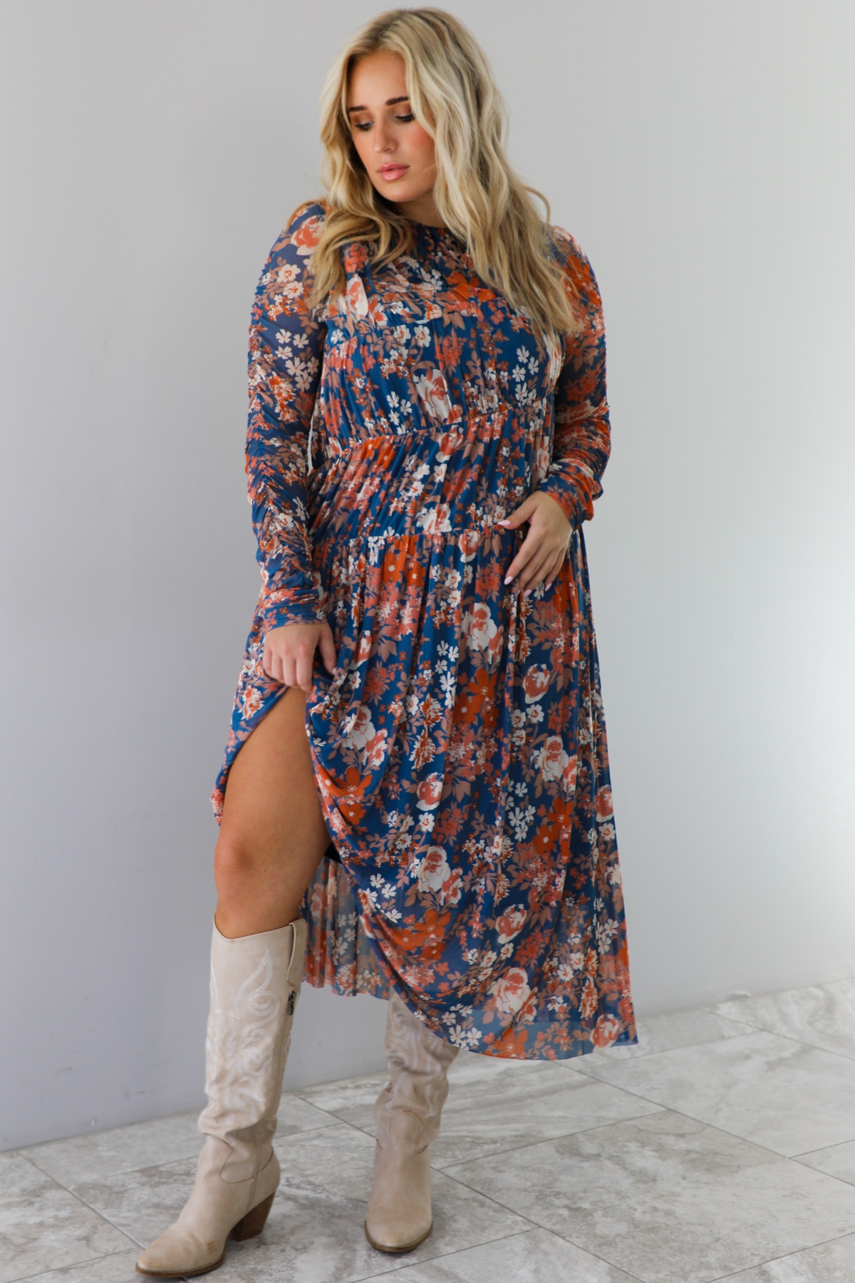 Fall Stroll Midi Dress: Navy/Multi Floral