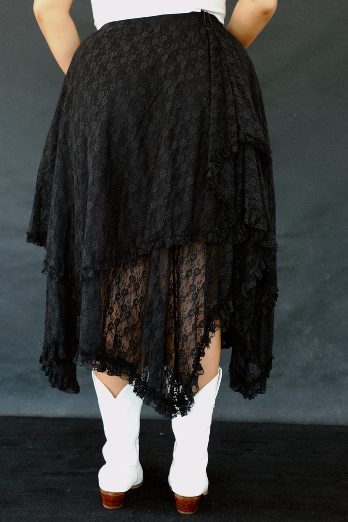 Country Roots Lace Midi Skirt: Black